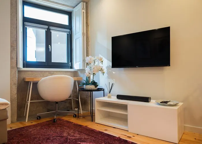 Cosy House Downtown With Swimming Pool And Ac * Porto