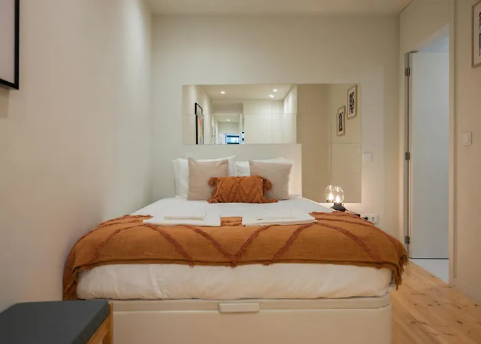 Cosy House Downtown With Swimming Pool And Ac Apartament Porto