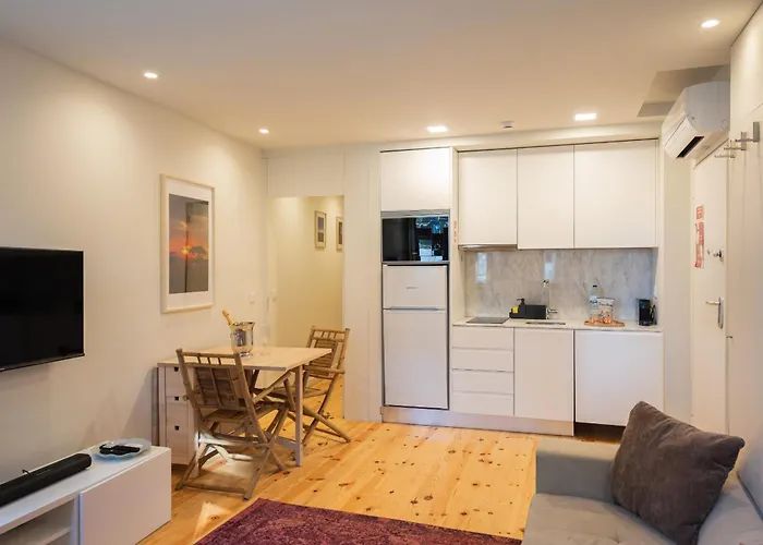 Cosy House Downtown With Swimming Pool And Ac *